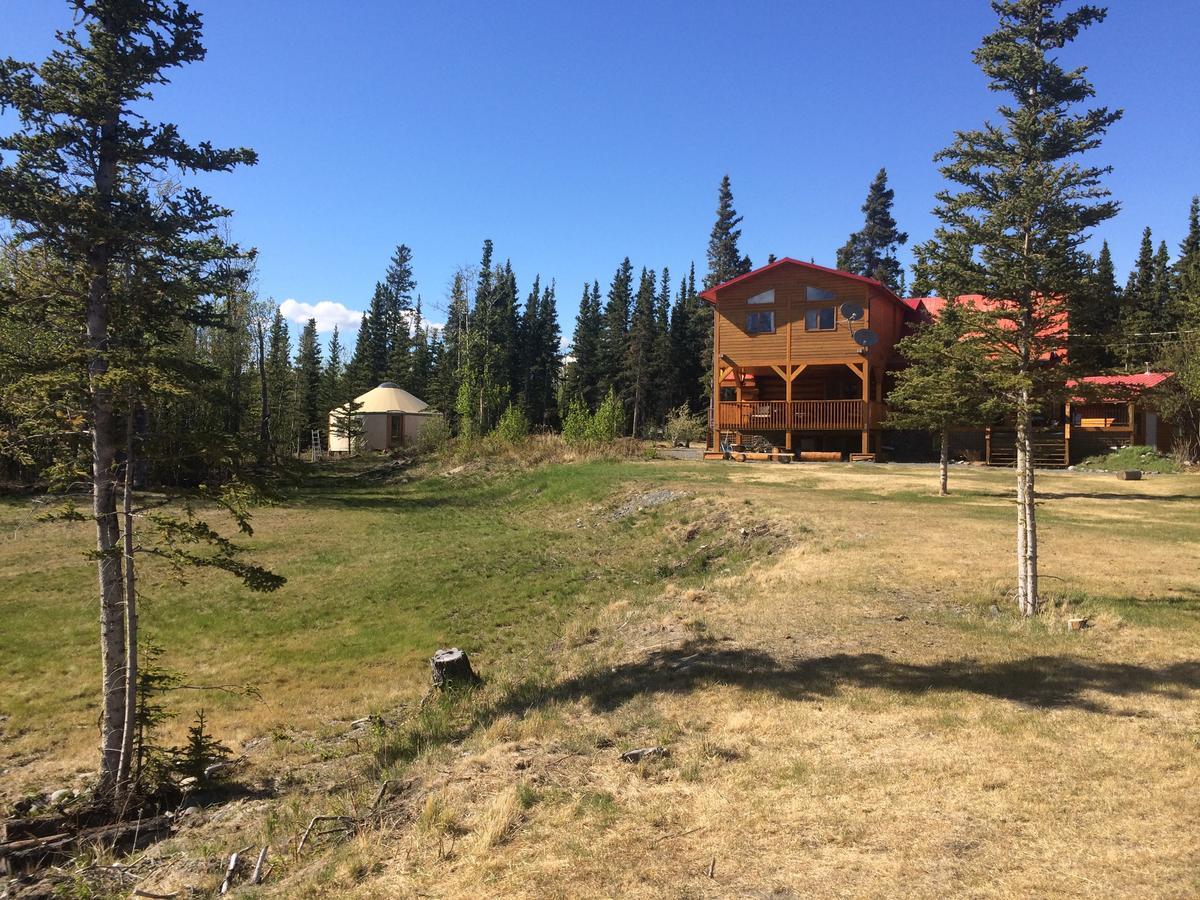 Mount Logan Ecolodge Haines Junction Exterior photo