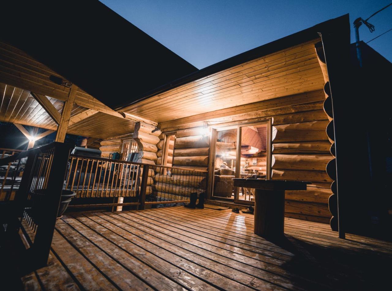 Mount Logan Ecolodge Haines Junction Exterior photo